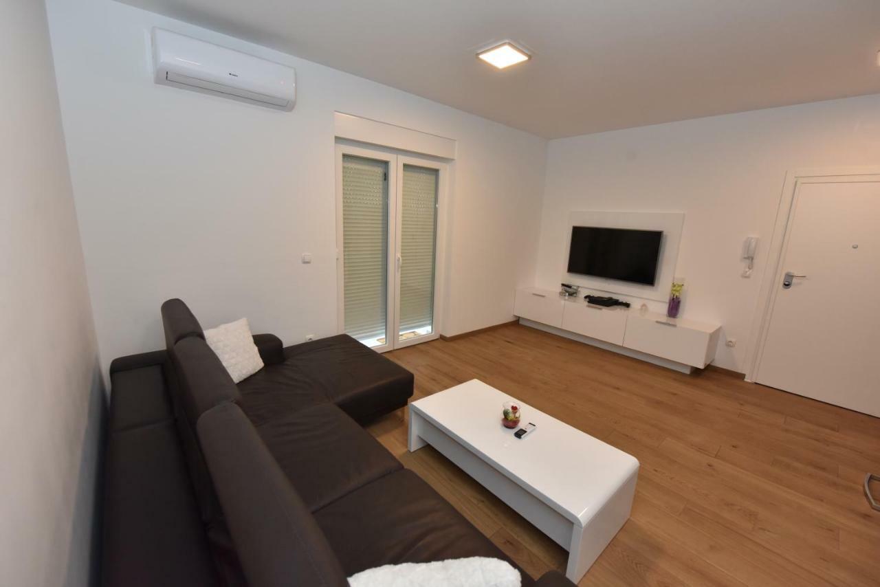 Family Apartments Podsolarsko 希贝尼克 外观 照片