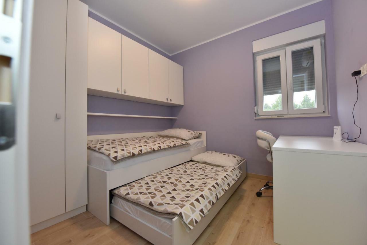 Family Apartments Podsolarsko 希贝尼克 外观 照片